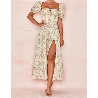 Rochii lungi cu mâneci bufante